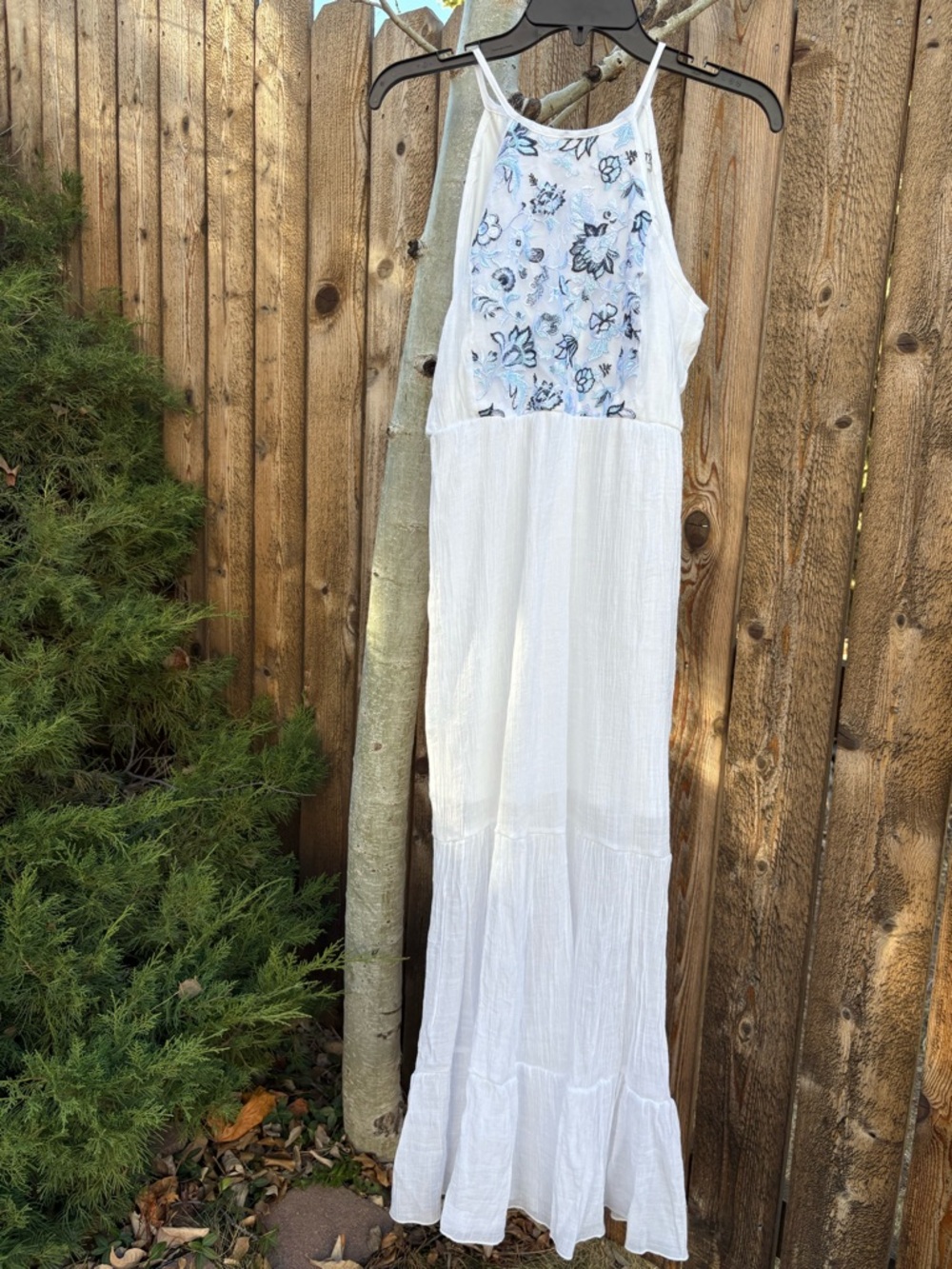 Never Worn Say What Embroidered White + Blue Maxi Gauze Dress women's size S